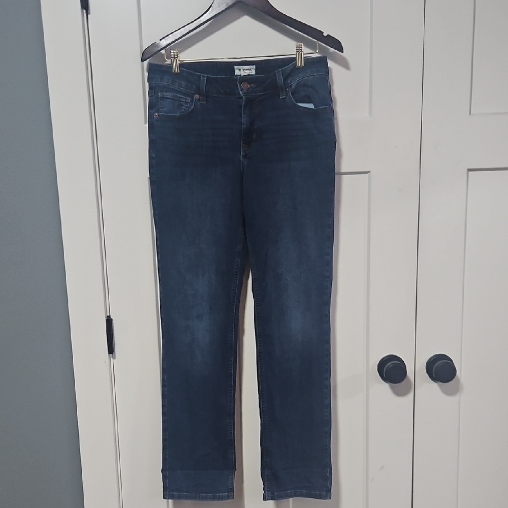 M Jeans by Maurices Women's Size 10 Regular Original Fit Low Rise Straight Jeans